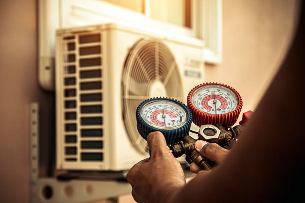 Professional Ac Installation technician working in Harrington Park, NJ
